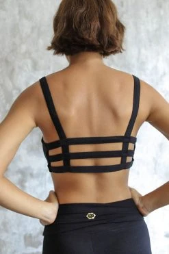 Indigo Luna Boxy Crop Black