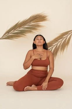 Indigo Luna Ananda Legging Dark Ochre