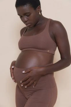 Indigo Luna Boxy Crop Chocolate New In