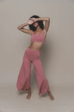 Indigo Luna Boxy Crop Melrose Best Sellers