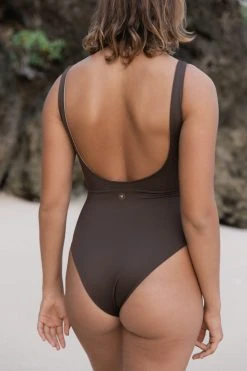 Indigo Luna Best Sellers Tierra One Piece Soil