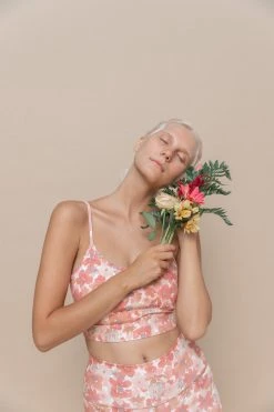 Indigo Luna Best Sellers Vayū Crop Viola Blush